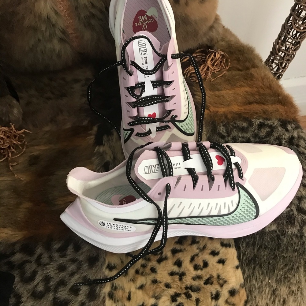 Nike Sneaker - image 1